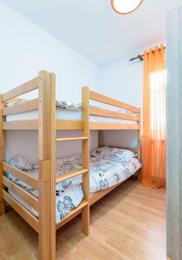 Nevija Apartment Peroj Bagian luar foto